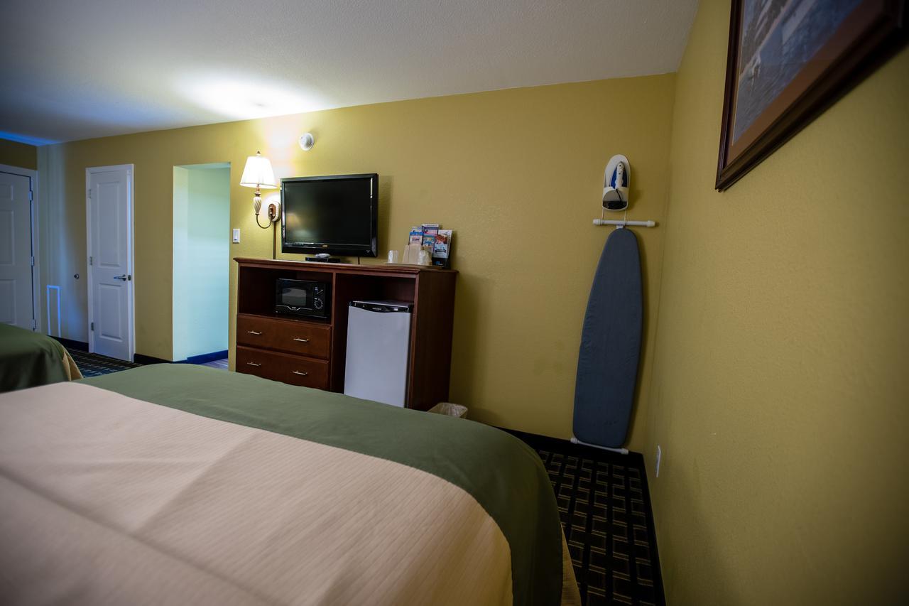 Relax Inn And Suites Kuttawa Екстер'єр фото