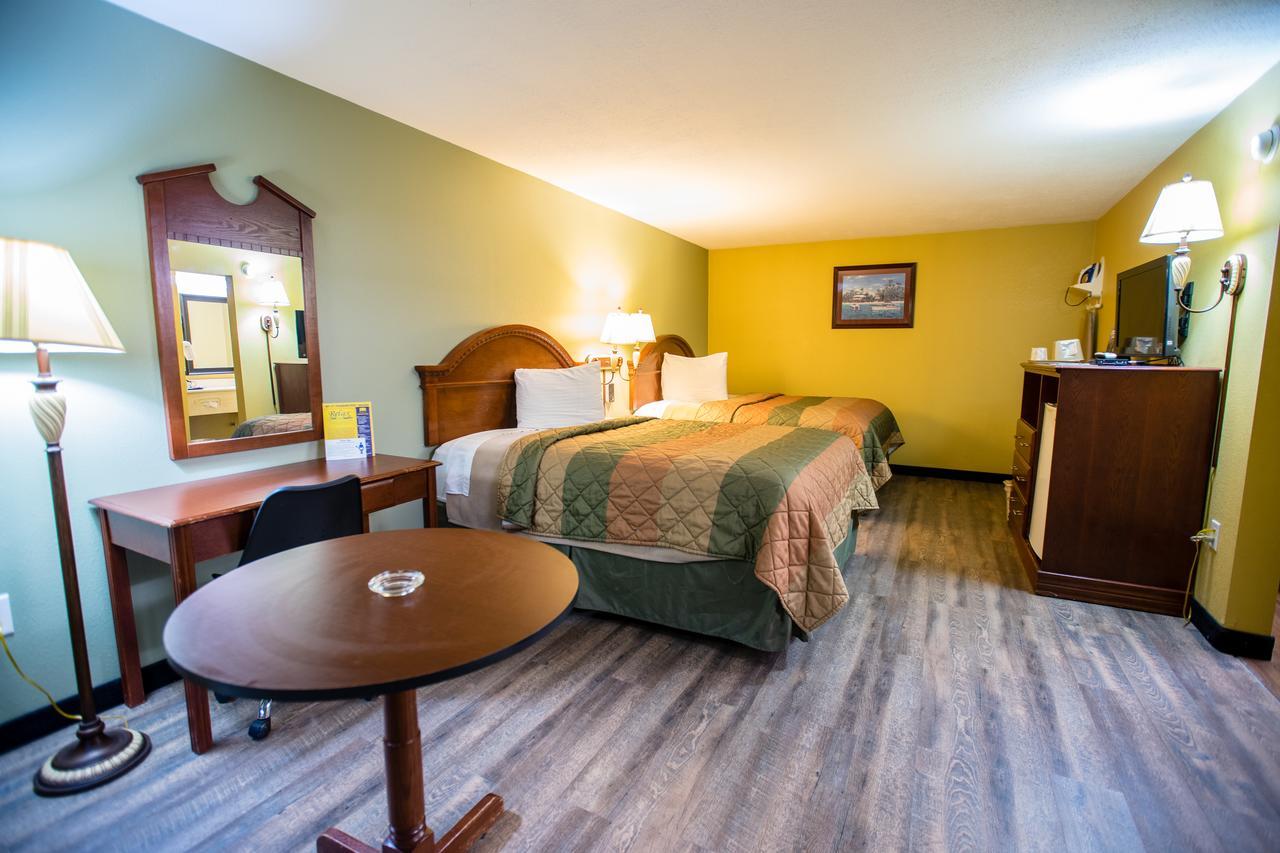 Relax Inn And Suites Kuttawa Екстер'єр фото